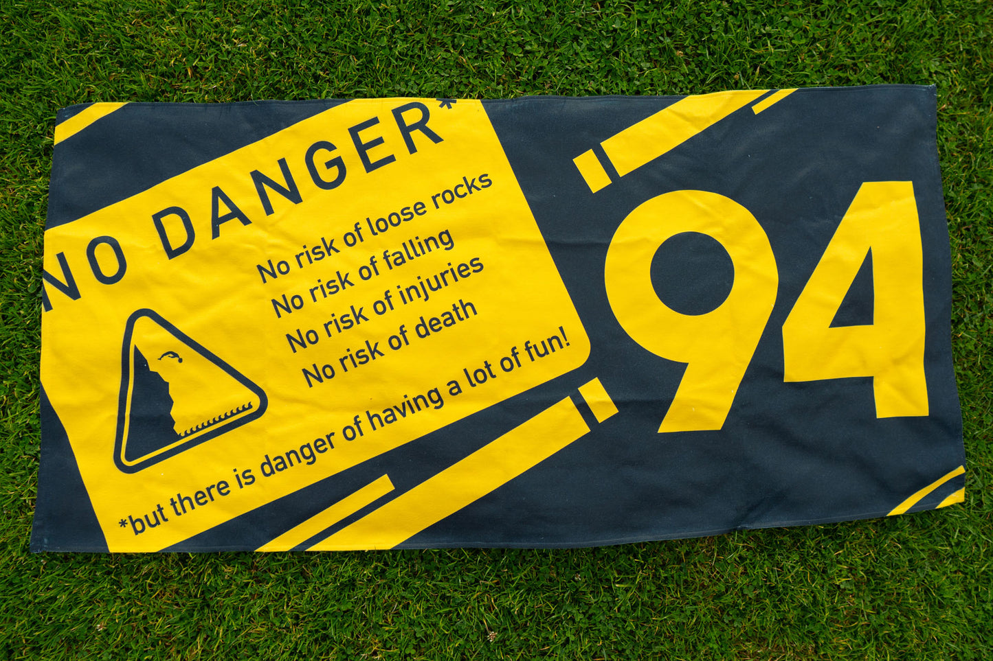 NO DANGER Handtuch - Riede94