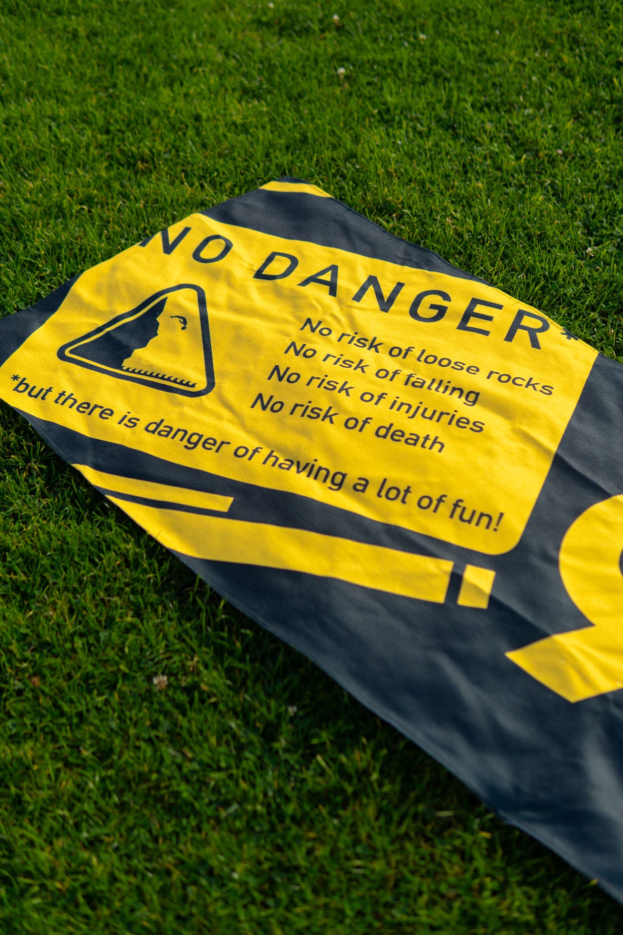 NO DANGER Handtuch - Riede94