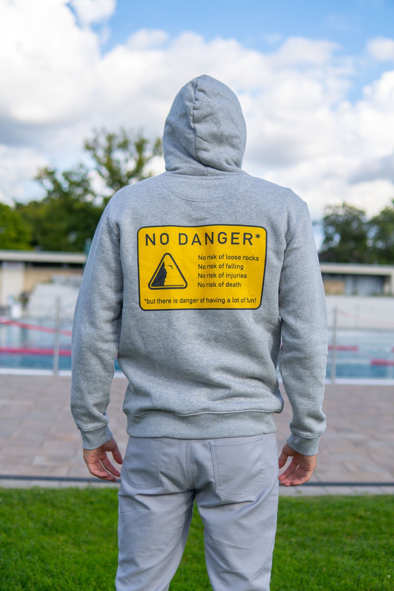 NO DANGER Hoodie - Riede94