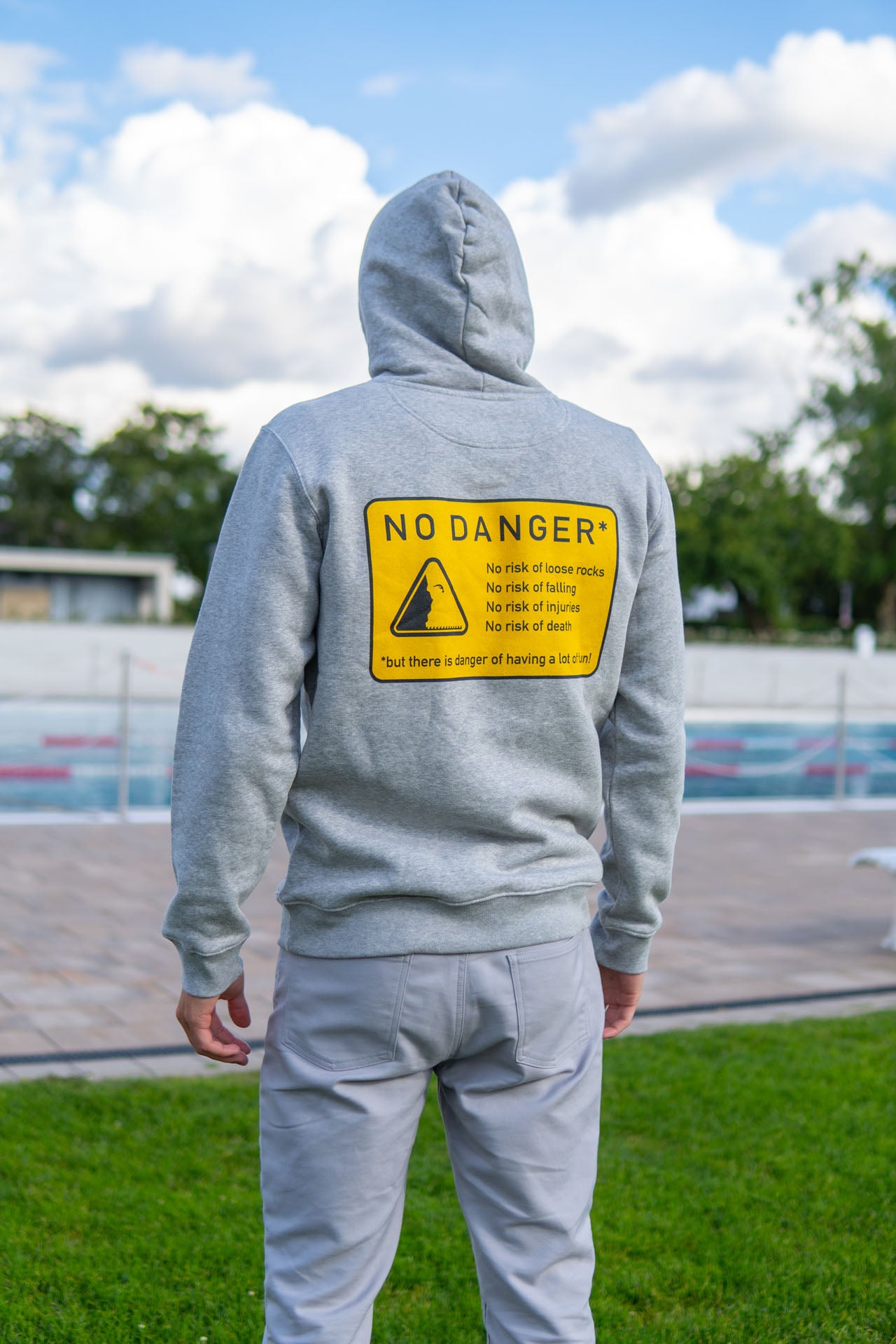 NO DANGER Hoodie - Riede94